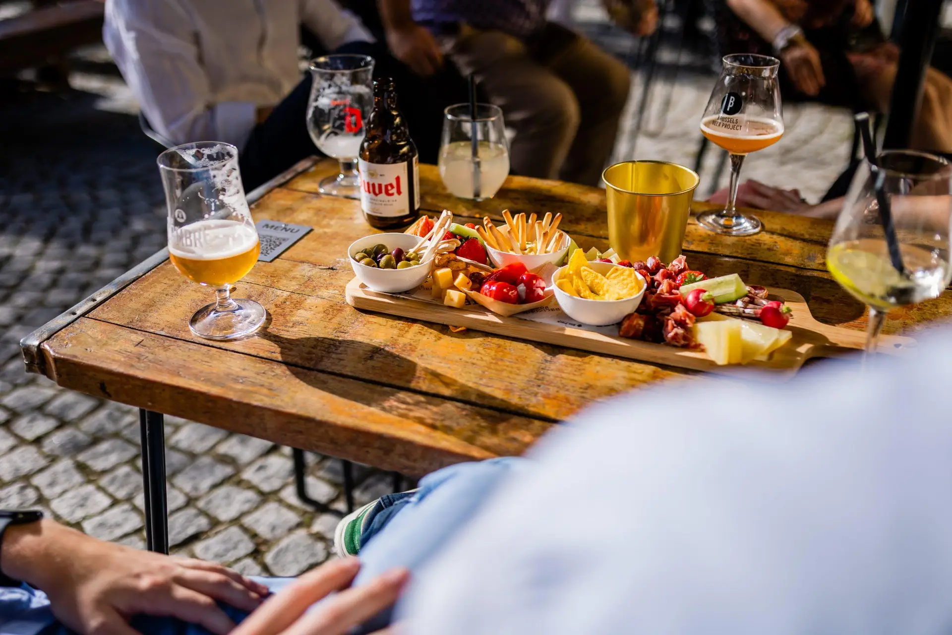 Azorti Sfeerfoto teambuilding met overnachting - Deloitte