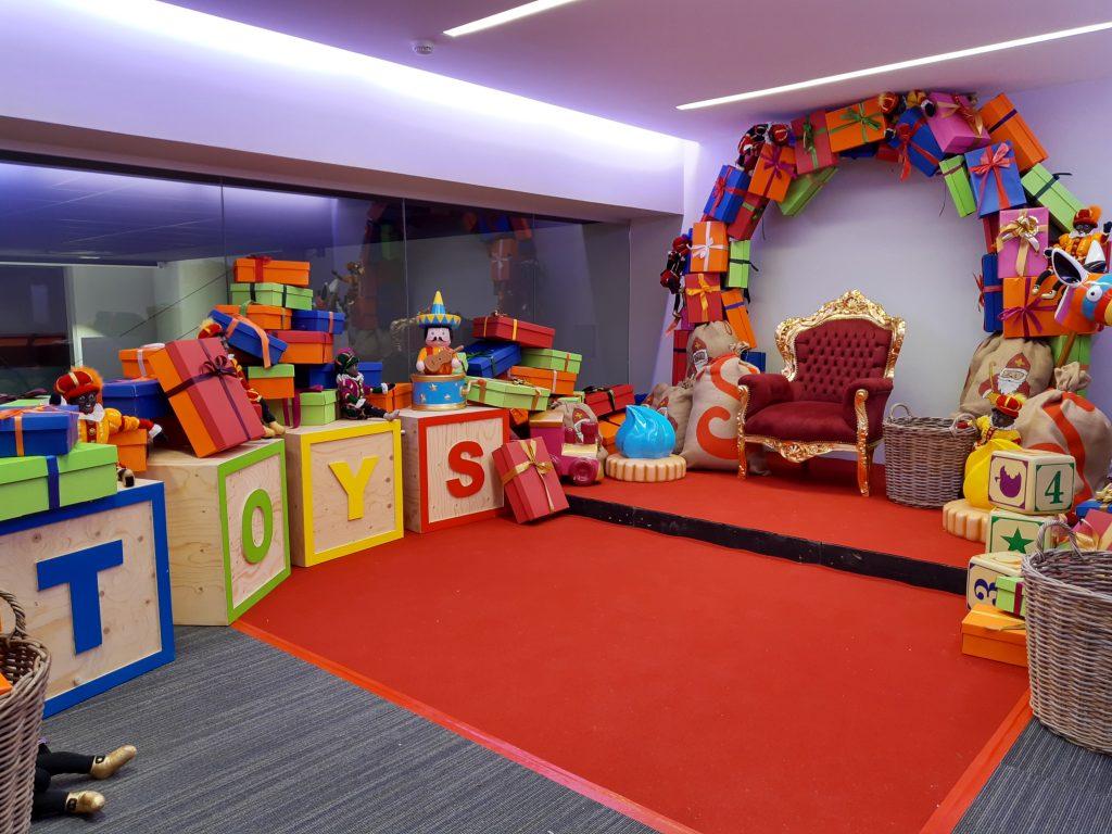 Waarom een familiedag organiseren bij jouw bedrijf een slimme investering is Sinterklaasfeest inrichting