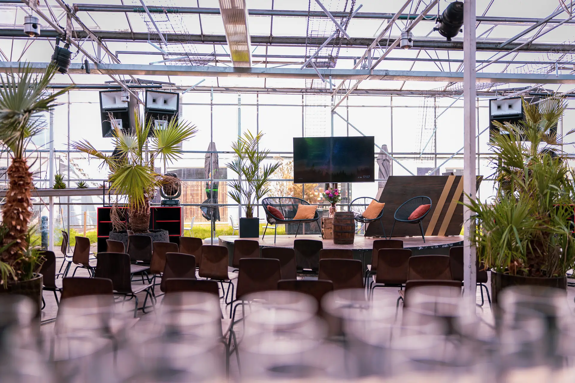 Inrichting Terraswijvenclub XL editie netwerkevent