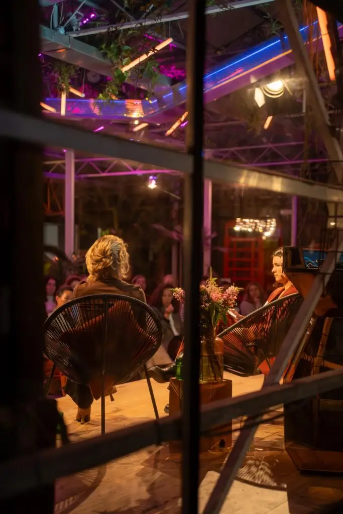 Terraswijvenclub met Lise Conix: Een Baanbrekende Ontmoeting van Zakenvrouwen